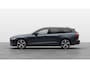 Volvo V60 2.0 T8 Plug-in hybrid AWD Ultra Dark | Extra getint glas achter | 19" 5-triplespaaks Glossy Black Diamond Cut | Achteruitrijcamera | Apple Carplay/Android Auto|telefoonintegratie premium | Cruise control adaptief met Stop&Go en stuurhulp