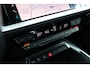 Audi A3 Sportback 30 TFSI S-Line | Sfeerverlichting | Stoelverwarming | Virtual Cockpit Plus | LED | Sportstoelen | Apple-Carplay / Android Auto | 19'' inch | DAB |