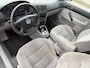 Volkswagen Golf 1.6 Trendline AUT APK 12-2026 Radio