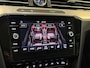 Volkswagen Passat Variant 1.5 TSI Highline Business R NAVI/LED/CARPLAY/PANO/ALCANTARA/TREKHAAK/ACC/FRONT-ASSIST