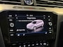 Volkswagen Passat Variant 1.5 TSI Highline Business R NAVI/LED/CARPLAY/PANO/ALCANTARA/TREKHAAK/ACC/FRONT-ASSIST