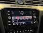 Volkswagen Passat Variant 1.5 TSI Highline Business R NAVI/LED/CARPLAY/PANO/ALCANTARA/TREKHAAK/ACC/FRONT-ASSIST