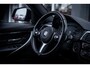 BMW 3-Serie Touring 320i M-Sport I Org.NL I Pano-dak I Leder I Camera I HuD I Elek.A-klep I Virtual-cockpit