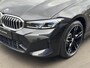 BMW 3-Serie Touring 330e xDrive M Sportstoelen M Sport Pano HUD
