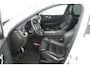 Volvo XC60 2.0 T5 R-Design (PANORAMADAK, CAMERA, LEDER, CARPLAY, LED, GOED ONDERHOUDEN)