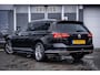Volkswagen Passat Variant 1.4 TSI Highline R-pakket I Trekhaak I Carplay I Virtual-cockpit I Head-up I NL-auto