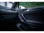 Volkswagen Tiguan 1.4 TSI R-line I Pano-dak I Massage I Trekhaak I Camera I NL-auto I 2e-eig. I NAP