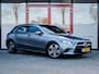 Mercedes-Benz A-klasse 180 d Business Line | Stoelverwarming | Camera | Navigatie | Climate Control | WIDE SCREEN | Cruise Control | Parkeersensoren | Metallic Lak | Lichtmetalen Velgen | DAB+ Radio |
