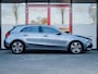 Mercedes-Benz A-klasse 180 d Business Line | Stoelverwarming | Camera | Navigatie | Climate Control | WIDE SCREEN | Cruise Control | Parkeersensoren | Metallic Lak | Lichtmetalen Velgen | DAB+ Radio |