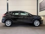 Nissan Qashqai 1.2 Acenta Cruise Control, Parkeersensoren, Trekhaak, Airco, Elektrische Ramen, LED, All-Season Banden, Onderhoud