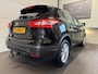 Nissan Qashqai 1.2 Acenta Cruise Control, Parkeersensoren, Trekhaak, Airco, Elektrische Ramen, LED, All-Season Banden, Onderhoud