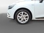 Renault Clio 0.9 TCe Limited | Navigatie | Parkeersensoren | Airco | Bluetooth | Volledig Onderhouden | 12 Maanden BOVAG Garantie