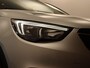 Opel Crossland X 1.2 Turbo 120 Jaar Edition - ORIGINEEL NEDERLANDSE AUTO - VASTE TREKHAAK - TREKGEWICHT 840 KG - AFKOMSTIG VAN 2E EIGENAAR - NAVIGATIE - PARKEERSENSOREN VOOR/ ACHTER - CLIMATE CONTROL - TWO TONE LAK - APPLE CARPLAY/ ANDROID AUTO - 4 X ELEKTRISCHE RAMEN - THUISKOMER - BLUETOOTH
