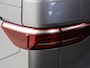 Volkswagen Multivan 1.4 eHybrid L2 Life 6 versnellingen DSG | Verwarmbare voorstoelen, gescheiden regelbaar | Uitwijk- en afsla-assistent | Lichtmetalen velgen 17" (6,5J X 17) "Dundrod"(zilver) | Top pakket |