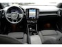 Volvo XC40 Single Motor Extended Range Plus 82 kWh | Verwarmde Voorstoelen en Stuurwiel | Semi- Elektrische Trekhaak | Warmtepomp | Achteruitrijcamera | DAB Ontvanger |