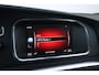 Volvo V40 T3 153PK AUT6 Polar+ Sport | Harman/Kardon Premium Audio | Panoramadak | Stoelverwarming | Parkeercamera | Keyless Entry | 17'' Velgen | Volvo on Call | Navigatie | Getint Glas | DAB+ Radio | Bluetooth Telefonie & Multimedia |