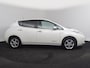 Nissan Leaf Tekna 24 kWh | Leder • Climate • Camera • Cruise