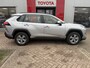 Toyota RAV4 2.5 Hybrid AWD Dynamic Edition | Trekgewicht 1650kg | Stoel- en stuurverwarming | Parkeersensoren v&a | Keyless | Navigatie Apple Carplay/Android Auto |