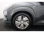 Hyundai Kona Electric EV Fashion 64 kWh 3- Fase SOH 95,8% | Warmtepomp | Camera | Navigatie | Head-Up Display