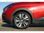 Peugeot 5008 1.2 PureTech 130pk Premium Avantage Automaat - Rouge Ultimate - Camera/Carplay/Cruise