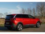 Peugeot 5008 1.2 PureTech 130pk Premium Avantage Automaat - Rouge Ultimate - Camera/Carplay/Cruise