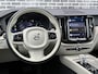 Volvo XC60 Plug-in Hybrid T6 AWD Inscription | Long Range | Panoramadak | Adaptive cruise control | Harman Kardon audio | Actieve LED koplampen | Stoel- en stuurverwarming | Getint glas | Head-up display | Google Maps navigatie | Achteruitrijcamera | Apple Carplay / Android Auto | Lederen bekleding |