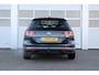 Volkswagen Passat Variant 1.5 TSI 150pk DSG Comfort Business | Trekhaak | Panoramadak | Achteruitrijcamera | Stoelverwarming |