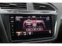 Volkswagen Tiguan 1.5 TSI 150pk DSG R-Line Business+ | Trekhaak | Navigatie | Stoelverwarming | 20" Velgen