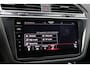 Volkswagen Tiguan 1.5 TSI 150pk DSG R-Line Business+ | Trekhaak | Navigatie | Stoelverwarming | 20" Velgen