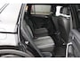 Volkswagen Tiguan 1.5 TSI 150pk DSG R-Line Business+ | Trekhaak | Navigatie | Stoelverwarming | 20" Velgen