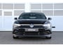 Volkswagen Golf 1.5 eTSI 150pk DSG R-Line | Trekhaak | Achteruitrijcamera | Stoelverwarming | Navigatie |