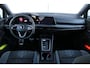 Volkswagen Golf 1.5 eTSI 150pk DSG R-Line | Trekhaak | Achteruitrijcamera | Stoelverwarming | Navigatie |