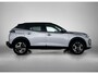Peugeot e-2008 SUV EV GT 54 kWh 156pk | 406km WLTP Actieradius | Navigatie | Camera v+a | Climate Control | Full Led koplampen | Parkeersensoren v+a | Keyless | Adaptieve Cruise Control | Dodehoeksensor | DAB+ radio | Half lederen sportstoelen | Draadloze Apple Carplay / Android Auto | Donker getint glas | 17" lichtmetalen velgen |