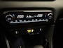 Toyota Yaris 1.5 Hybrid 130 Launch Edition - FACELIFT MODEL - HEAD UP DISPLAY - DODEHOEK DETECTIE - PANORAMADAK - JBL AUDIO - NAVIGATIE - PARKEERSENSOREN VOOR/ ACHTER - VOORSTOELEN VERWARMD - STUUR VERWARMD - BEIDE STOELEN IN HOOGTE VERSTELBAAR