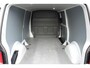 Volkswagen Transporter 2.0 TDI 150pk L2H1 28 | Trekhaak 2500kg | Navigatie | Apple Carplay