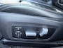 BMW 3-Serie Touring 330i High Executive M-Sport | Panoramadak | Camera | 20 Inch Lichtmetalen Velgen | Head-Up Display |