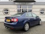 Volkswagen Jetta 2.0 FSI Comfortline|Pano,Leder,Trekh|