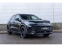 Volkswagen T-Roc 1.5 eTSI 150pk DSG R-Line First Edition | 20" Velgen | Black Style | Head-up | Matrix LED