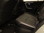 Toyota RAV4 2.5 Hybrid Dynamic - CLIMATE CONTROL - LEDEREN BEKLEDING - ELEKTRISCHE VERSTELLING BESTUURDERSSTOEL - PARKEERSENSOREN VOOR/ ACHTER - 4 SEIZOENEN BANDEN - ELEKTRISCHE ACHTERKLEP - CAMERA - STOELVERWARMING - STUURVERWARMING - VOORRUITVERWARMING- APPLE CARPLAY/ ANDROID AUTO -