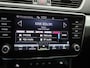 Skoda Superb Combi 1.5 TSI ACT Business Edition | ACC | Carplay | Trekhaak | Climate control Facelift model |