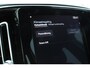 Volvo XC40 2.0 T4 R-Design | Kunstlederen/Alcantara Bekleding | Lichtmetalen Velgen 20" | R-Design Exterieur | Keyless Entry/Start | Cruise Control Adaptief | Dodehoekdetectie Met Correctie | LED Koplampen | 4-Spaaks Geperforeerd Lederen Sportstuurwiel
