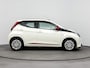 Toyota Aygo 1.0 VVT-i x-play | Elektrisch vouwdak | Apple Carplay / Android Auto | Airco | Camera | Bluetooth | Elektrische ramen voor