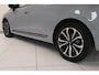 Renault Clio 1.6 E-Tech Full Hybrid 145 techno | Camera | Stuur & stoel verwarming | 9,3"Navigatie | virtual cockpit | Climate control | All season banden |