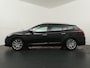 Renault Megane Estate 1.2 TCe GT-Line - Navigatie - Schuifdak - Trekhaak - Half lederen bekleding