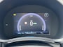 Fiat 600 54kWh 156pk Aut La Prima | Adaptive Cruise Control | Stoelverwarming | Camera | Sensoren Voor + Achter | CarPlay | Voorconditionering |