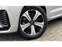 Volvo XC60 T6 Plug-in hybrid AWD Plus Dark | Trekhaak | Stoel- en Stuurwielverwarming | Adaptieve Cruise Control | 360 Camera | Google | Climate Control | Carplay | Panoramadak | Elektr. Verstelbare Bestuurdersstoel incl. Memory | Keyless |