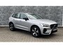 Volvo XC60 T6 Plug-in hybrid AWD Plus Dark | Trekhaak | Stoel- en Stuurwielverwarming | Adaptieve Cruise Control | 360 Camera | Google | Climate Control | Carplay | Panoramadak | Elektr. Verstelbare Bestuurdersstoel incl. Memory | Keyless |