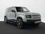 Land Rover Defender 2.0 P300e 110 X-Dynamic SE | Cold Climate Pack | Elek. Trekhaak | Extended Black Exterior Pack | Comfort and Convenience Pack | Glazen schuif-/kanteldak | 22" | Treeplanken | Spatlappen |