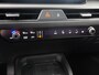 Kia Stonic 1.0 T-GDi MHEV ExecutiveLine Automaat - Stoel en Stuurwielverwarming - Privacy Glass - Draadloze oplader - Apple Carplay/Android Auto - Smart key met start-/stopknop Fabrieksgarantie t/m 2033