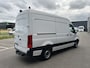 Mercedes-Benz Sprinter 317 CDI L2 H2 2800KG Trekhaak / MBUX / Camera / Navigatie / Stand kachel / Airco / 270 Graden achterdeuren